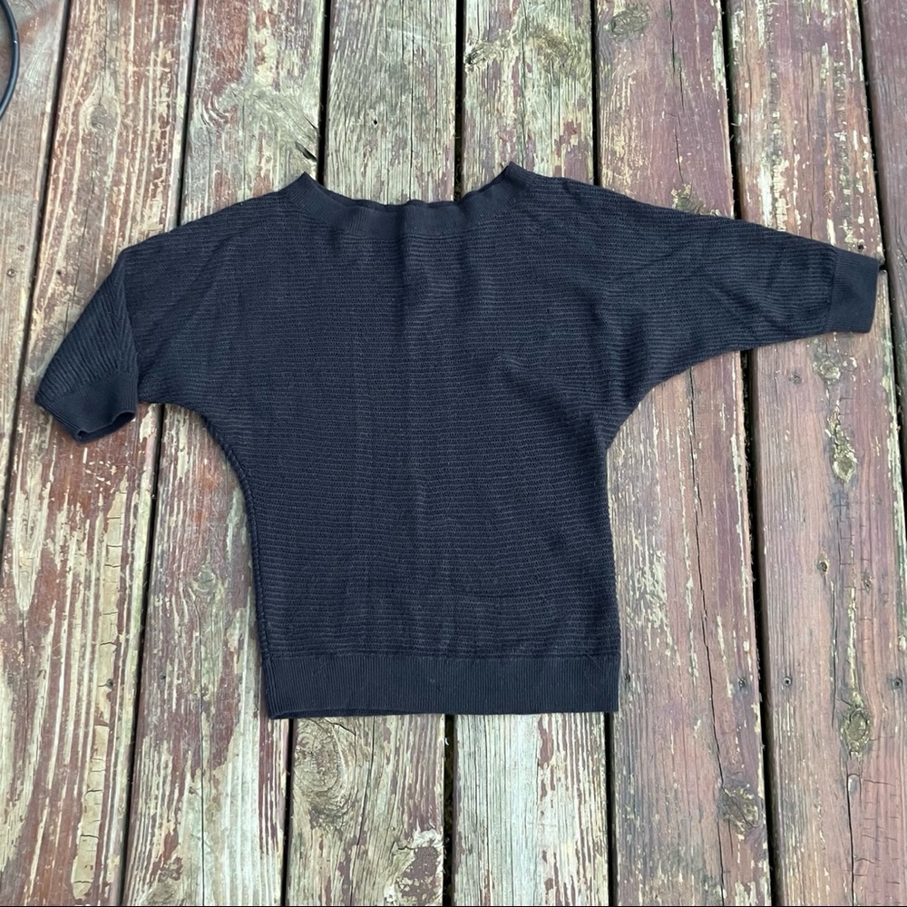 black knit top brand express size xs